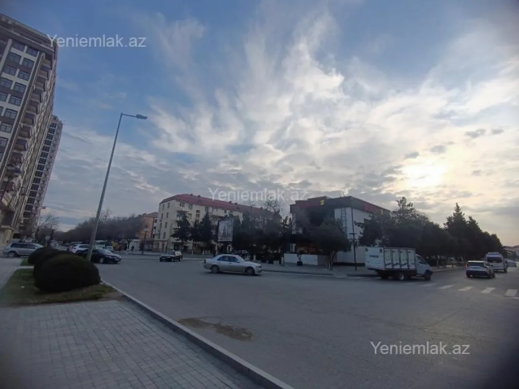 Satılır 2 otaqlı yeni tikili 80 m²