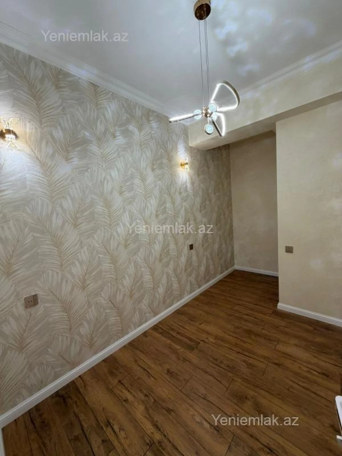 Satılır 3 otaqlı yeni tikili 80 m²