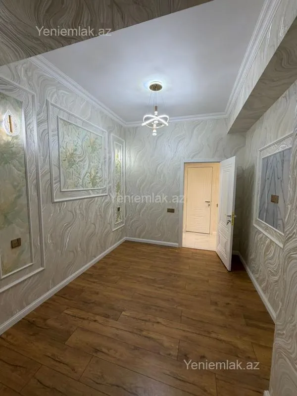 Satılır 3 otaqlı yeni tikili 80 m²