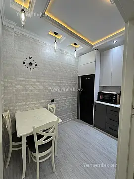 Satılır 3 otaqlı yeni tikili 83 m²