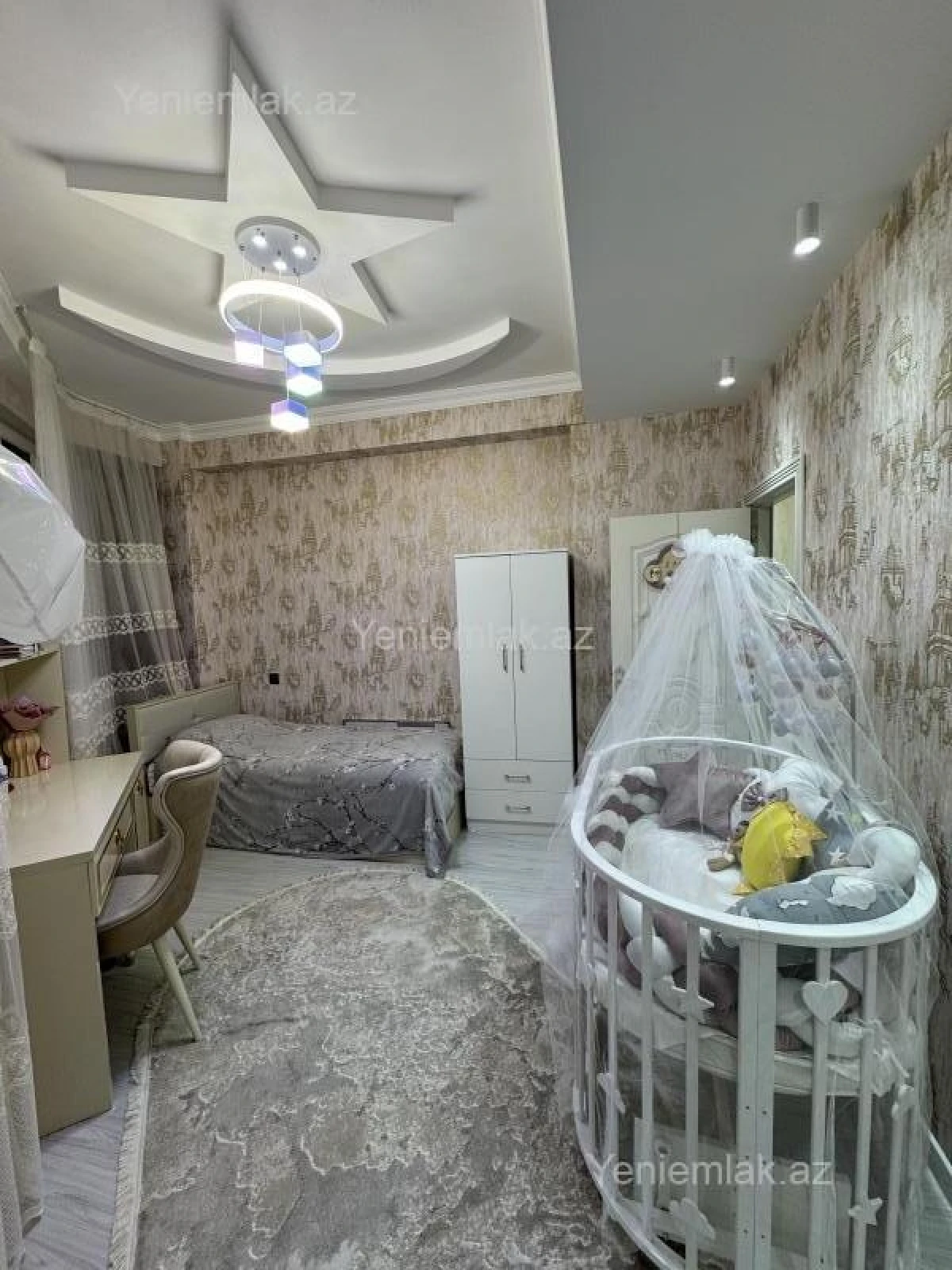 Satılır 3 otaqlı yeni tikili 83 m²