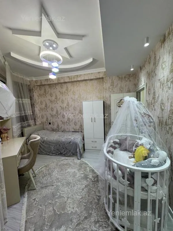 Satılır 3 otaqlı yeni tikili 83 m²