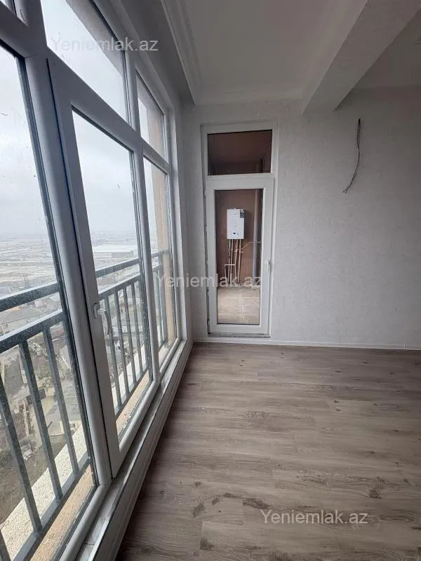 Satılır 2 otaqlı yeni tikili 72 m²
