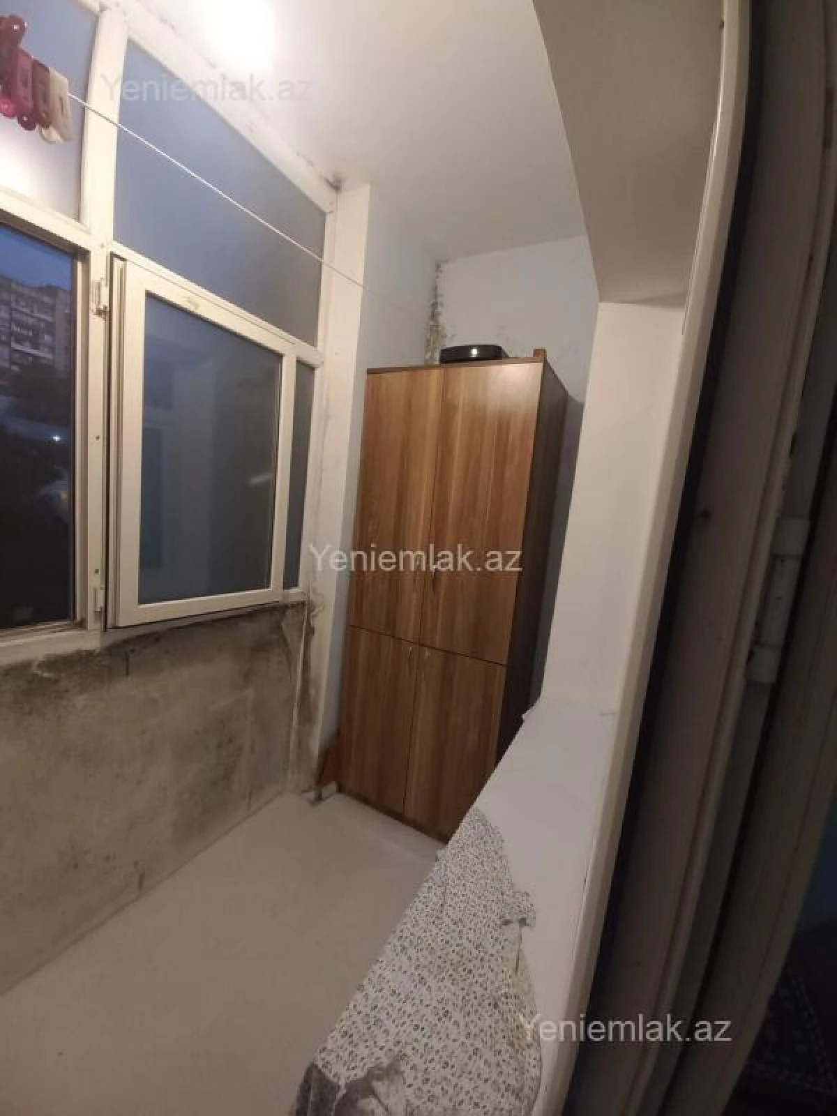 Satılır 1 otaqlı köhnə tikili 27 m²