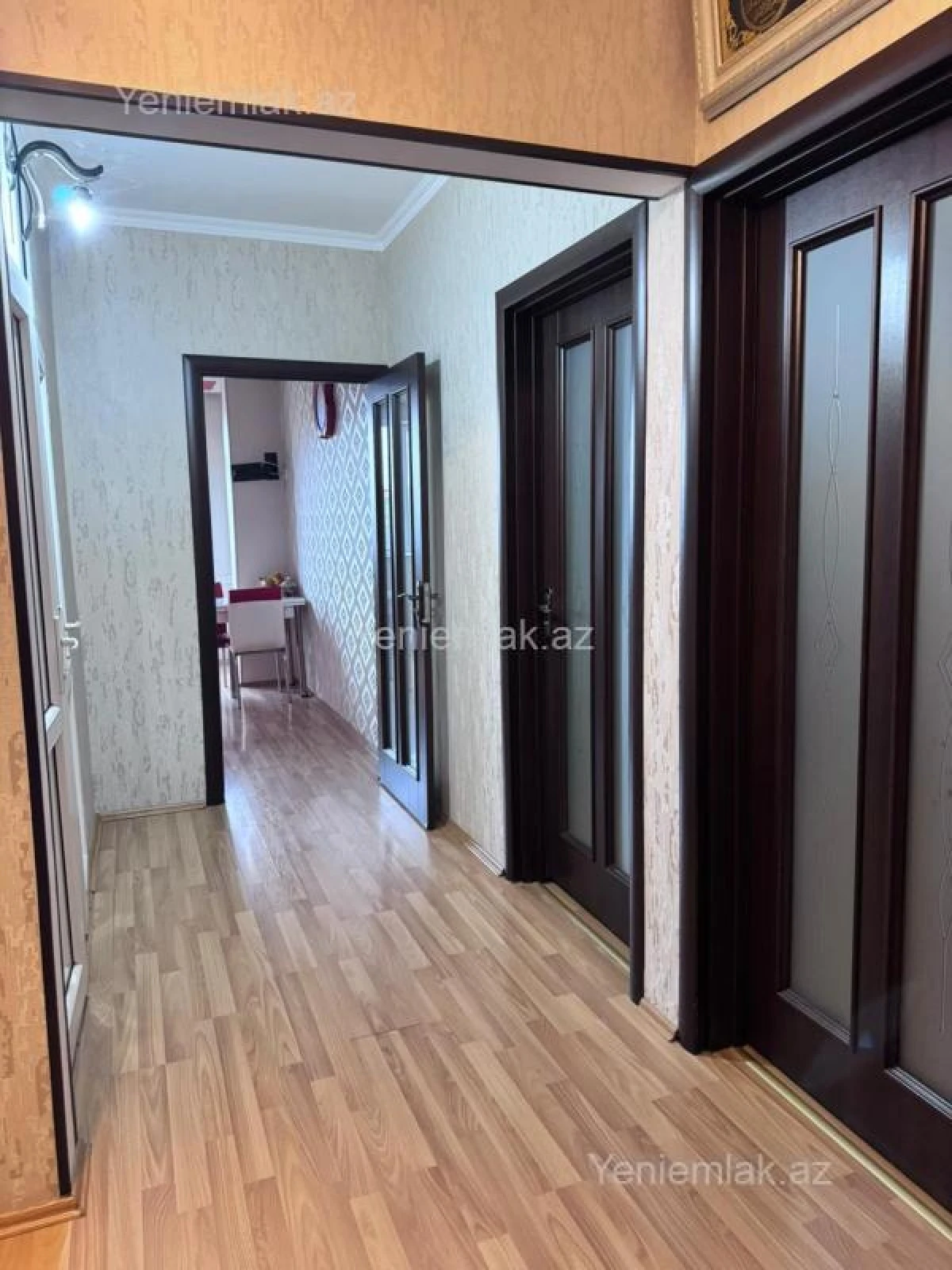 Satılır 3 otaqlı köhnə tikili 78 m²