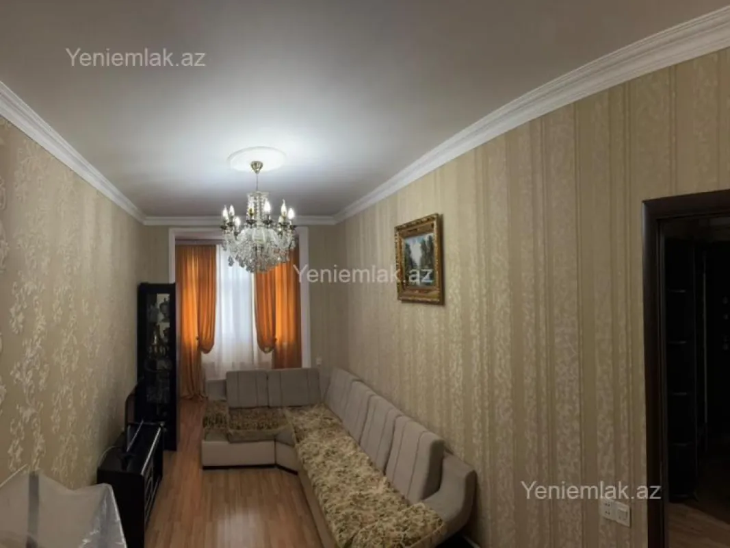 Satılır 3 otaqlı köhnə tikili 78 m²