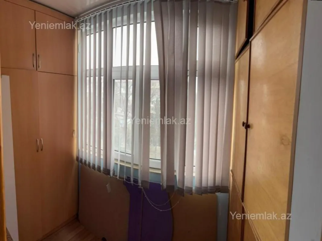Satılır 3 otaqlı köhnə tikili 78 m²