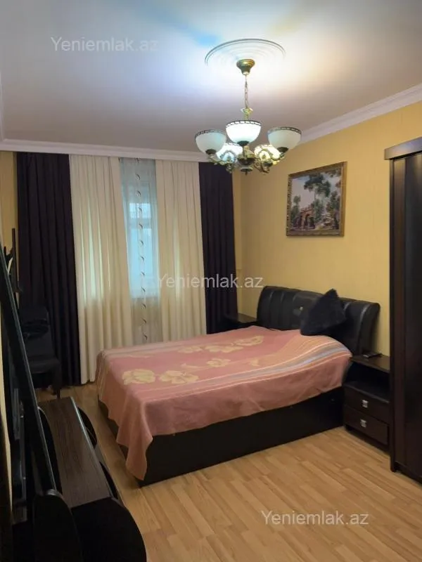 Satılır 3 otaqlı köhnə tikili 78 m²
