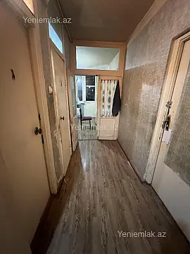Satılır 3 otaqlı köhnə tikili 80 m²