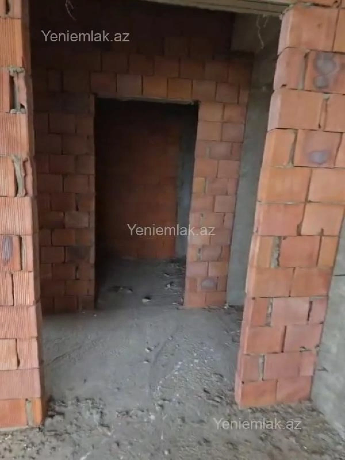 Satılır 2 otaqlı yeni tikili 95 m²
