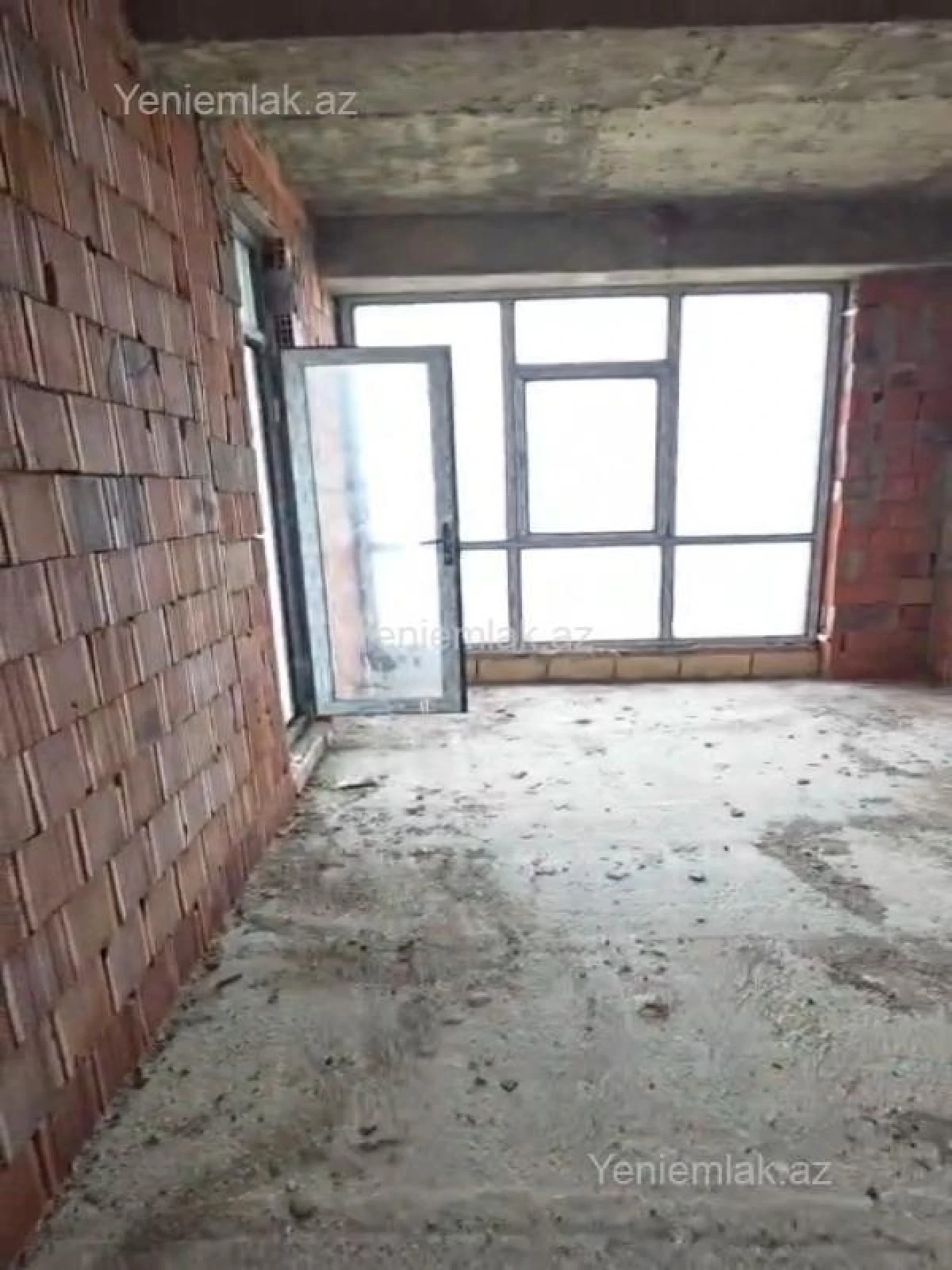 Satılır 2 otaqlı yeni tikili 95 m²