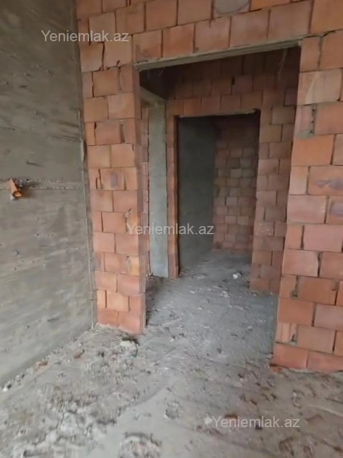 Satılır 2 otaqlı yeni tikili 95 m²