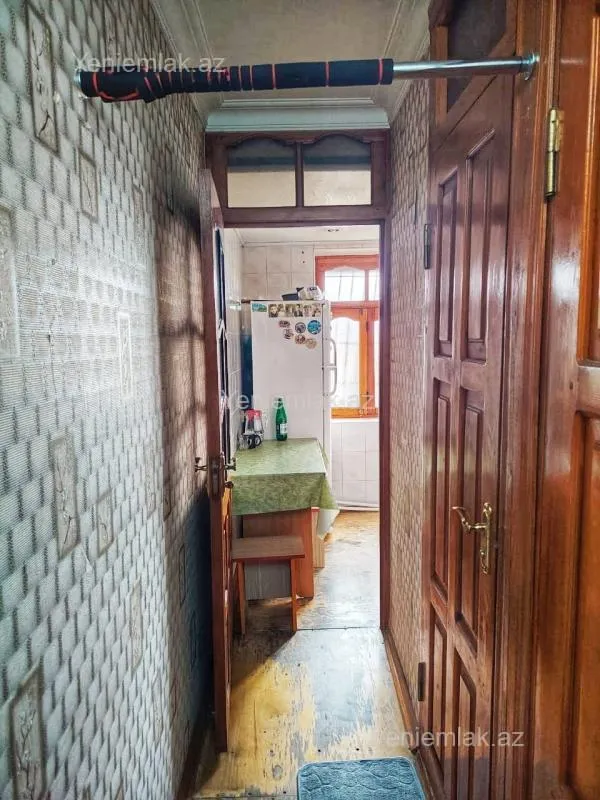 Satılır 3 otaqlı köhnə tikili 90 m²