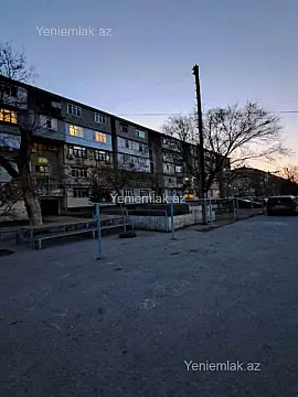 Satılır 3 otaqlı köhnə tikili 84.5 m² — Sumqayıt, 9-cu mikrorayon 3 otaq 84.50 m²