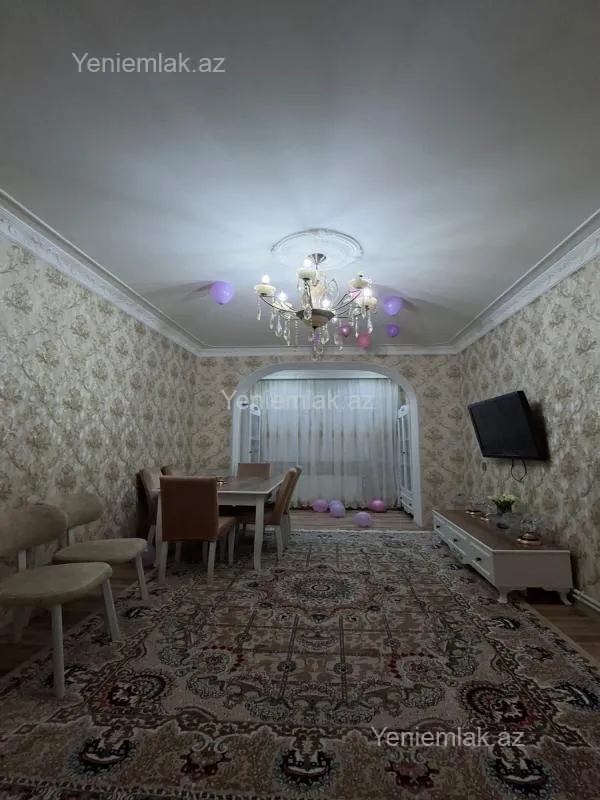 Satılır 3 otaqlı köhnə tikili 84.5 m²