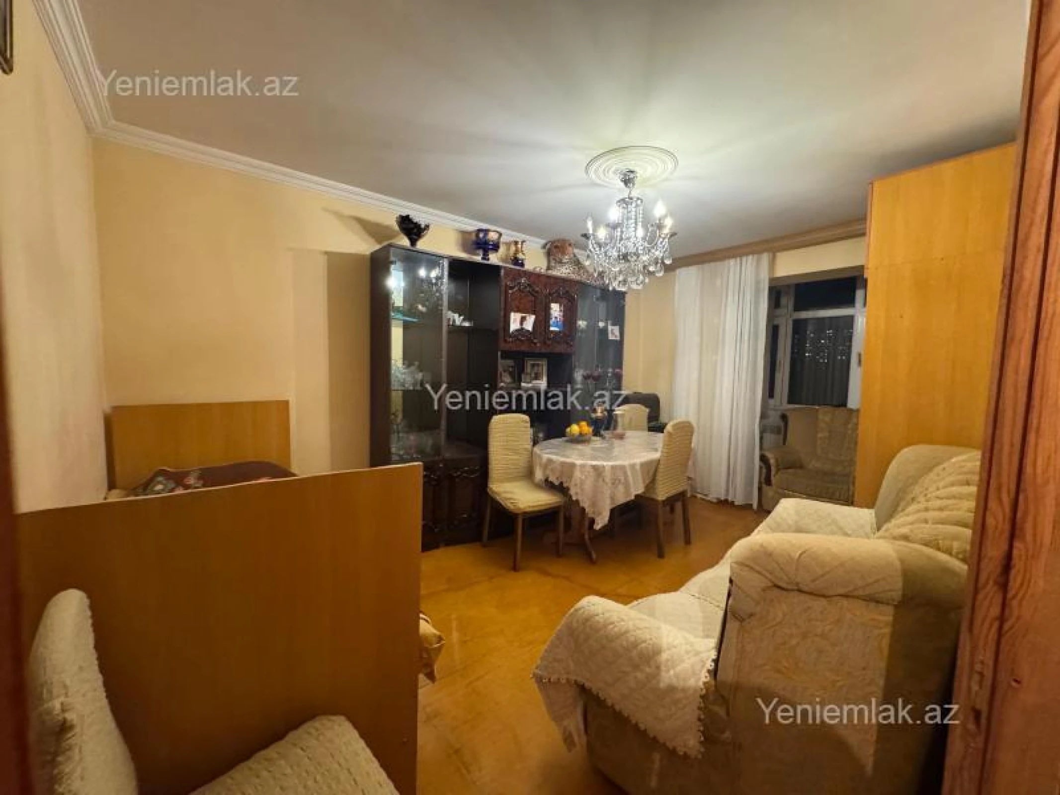 Satılır 2 otaqlı köhnə tikili 45 m²