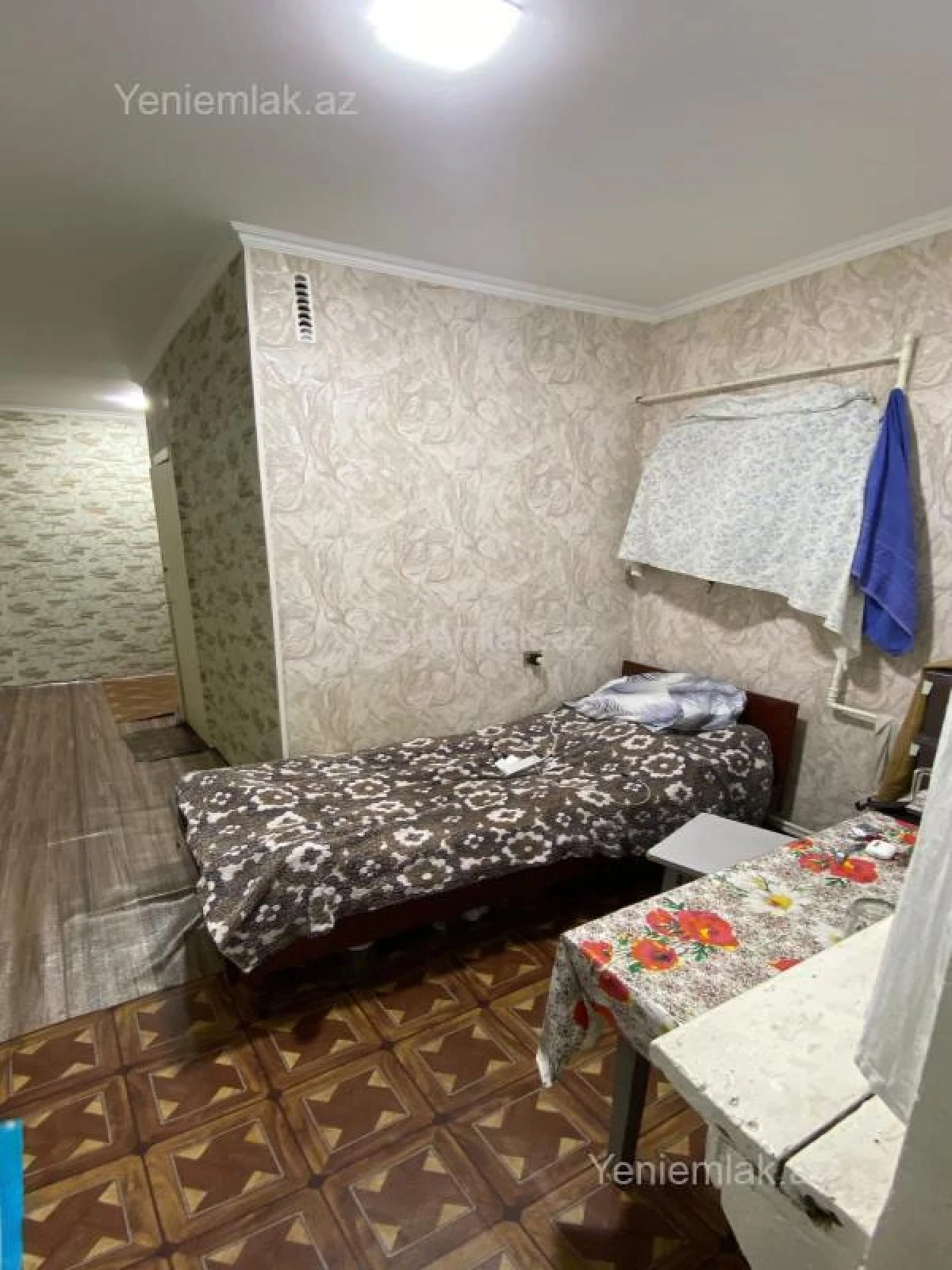 Satılır 1 otaqlı köhnə tikili 34 m²