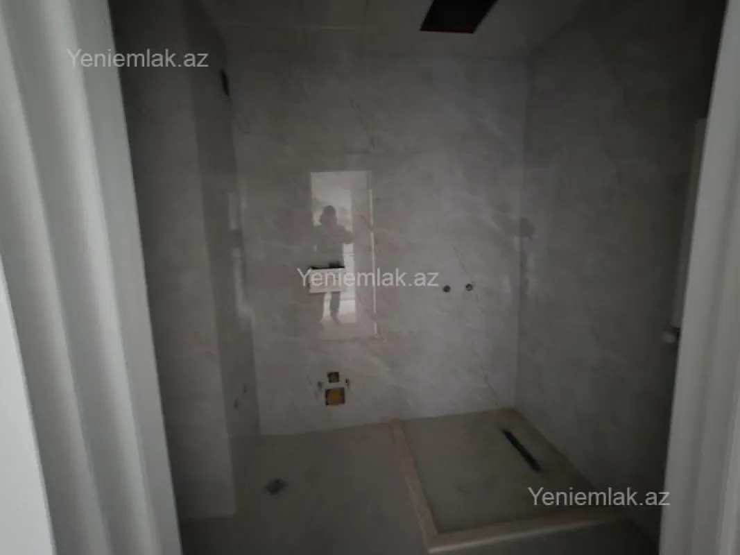 Satılır 1 otaqlı yeni tikili 35 m²
