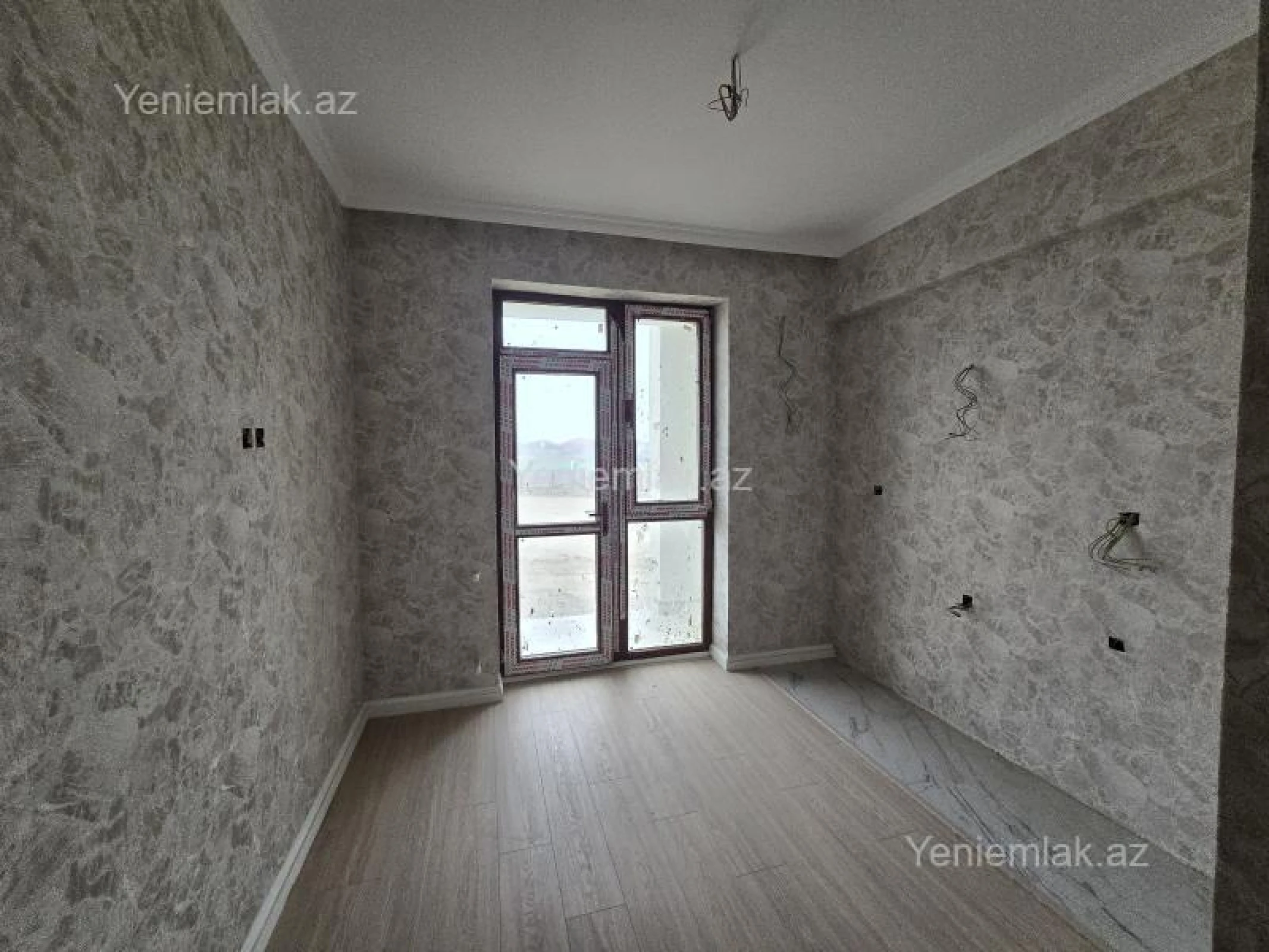 Satılır 1 otaqlı yeni tikili 35 m²