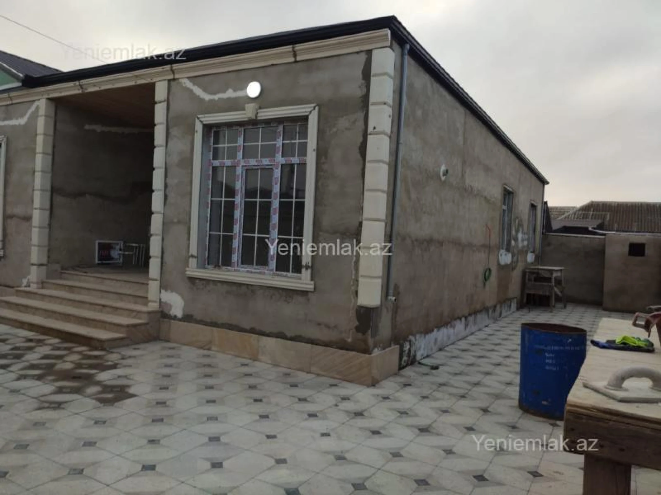 Satılır 4 otaqlı həyət evi 140 m²