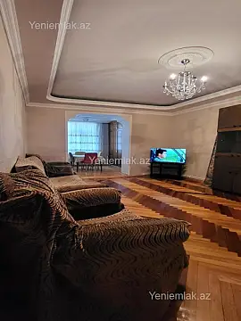 Satılır 4 otaqlı köhnə tikili 86.5 m²