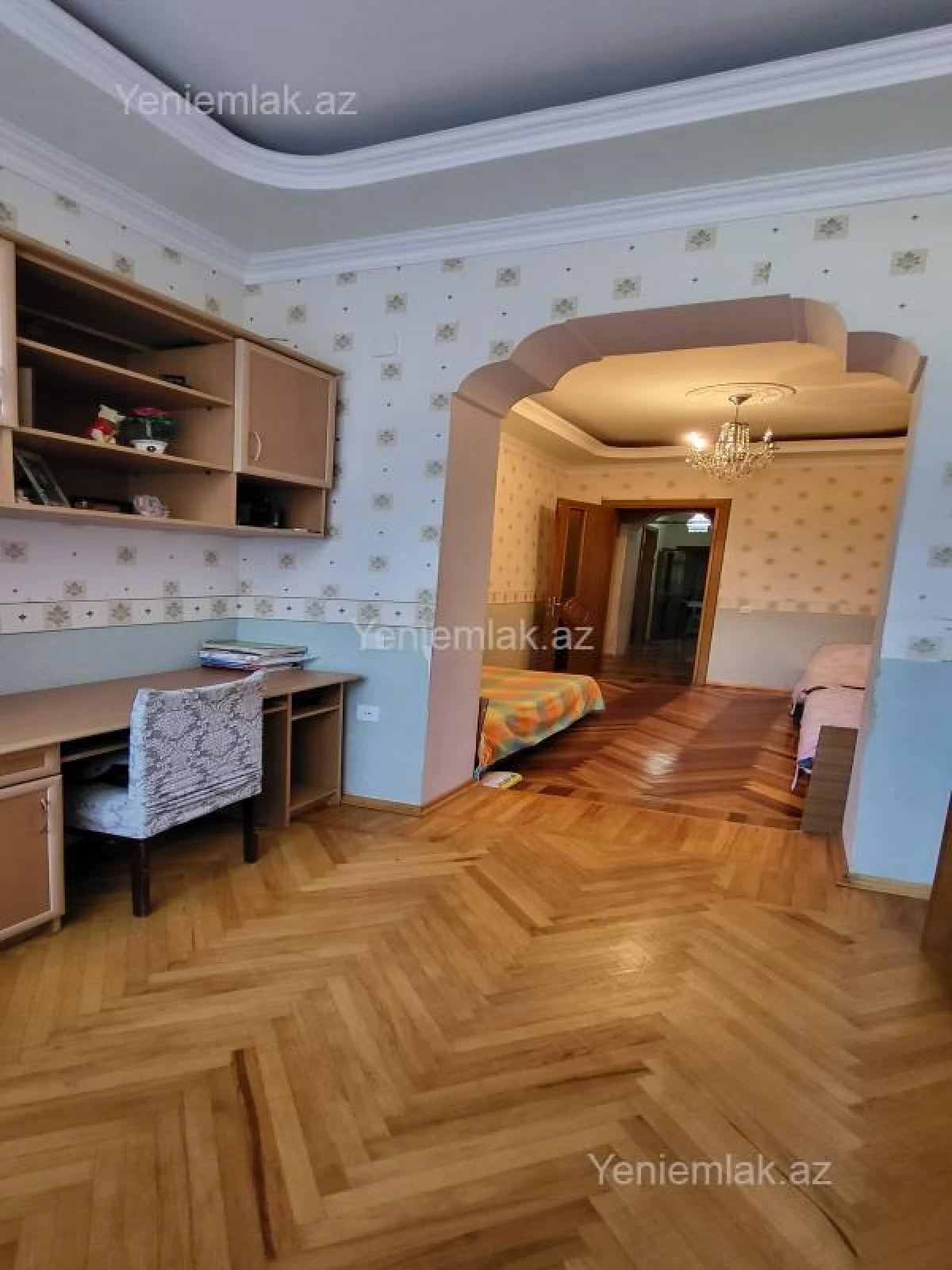 Satılır 4 otaqlı köhnə tikili 86.5 m²