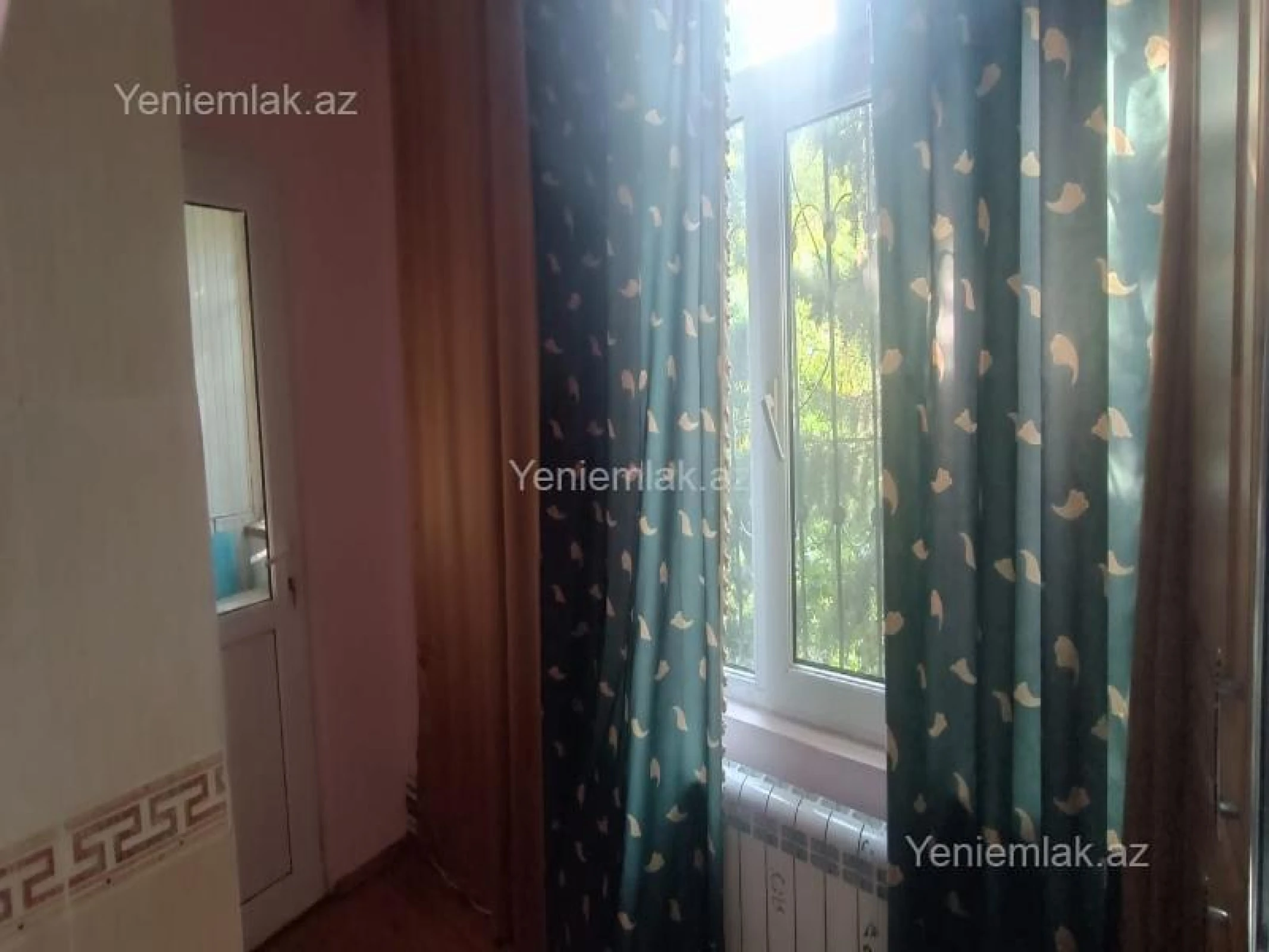 Satılır 4 otaqlı köhnə tikili 86.5 m²