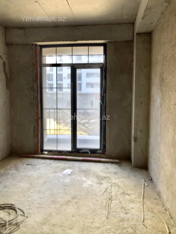 Satılır 2 otaqlı yeni tikili 67 m²
