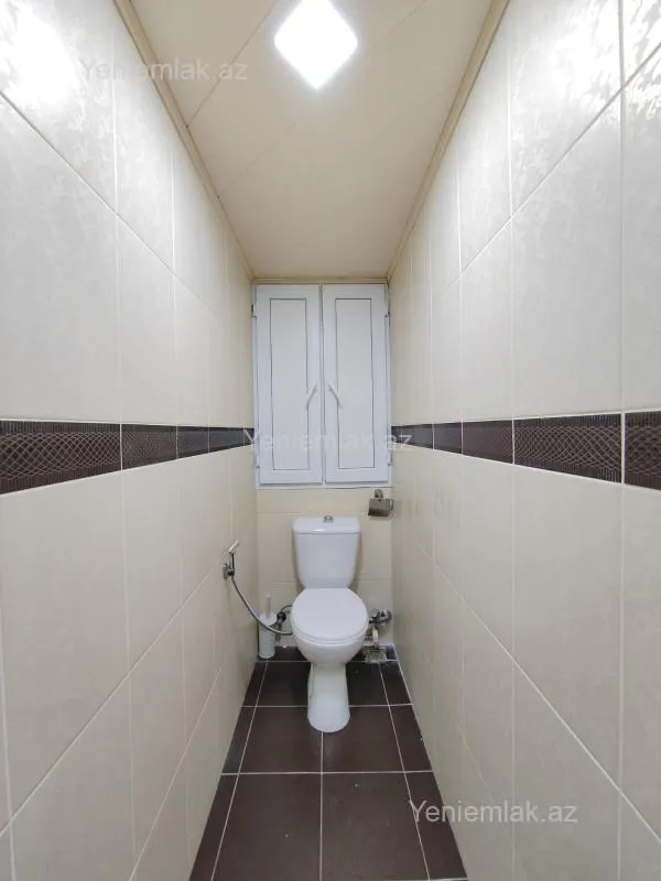 Satılır 2 otaqlı köhnə tikili 65 m²