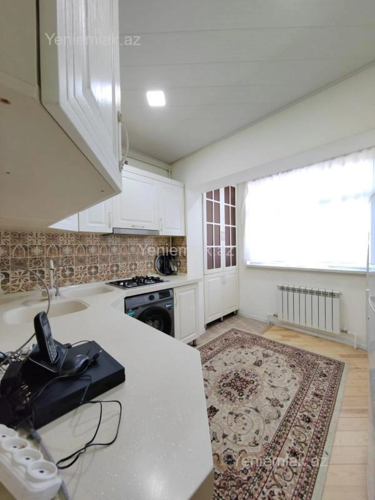 Satılır 2 otaqlı köhnə tikili 65 m²