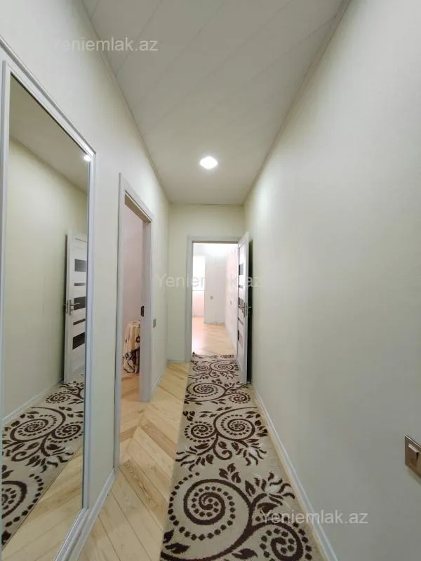 Satılır 2 otaqlı köhnə tikili 65 m²