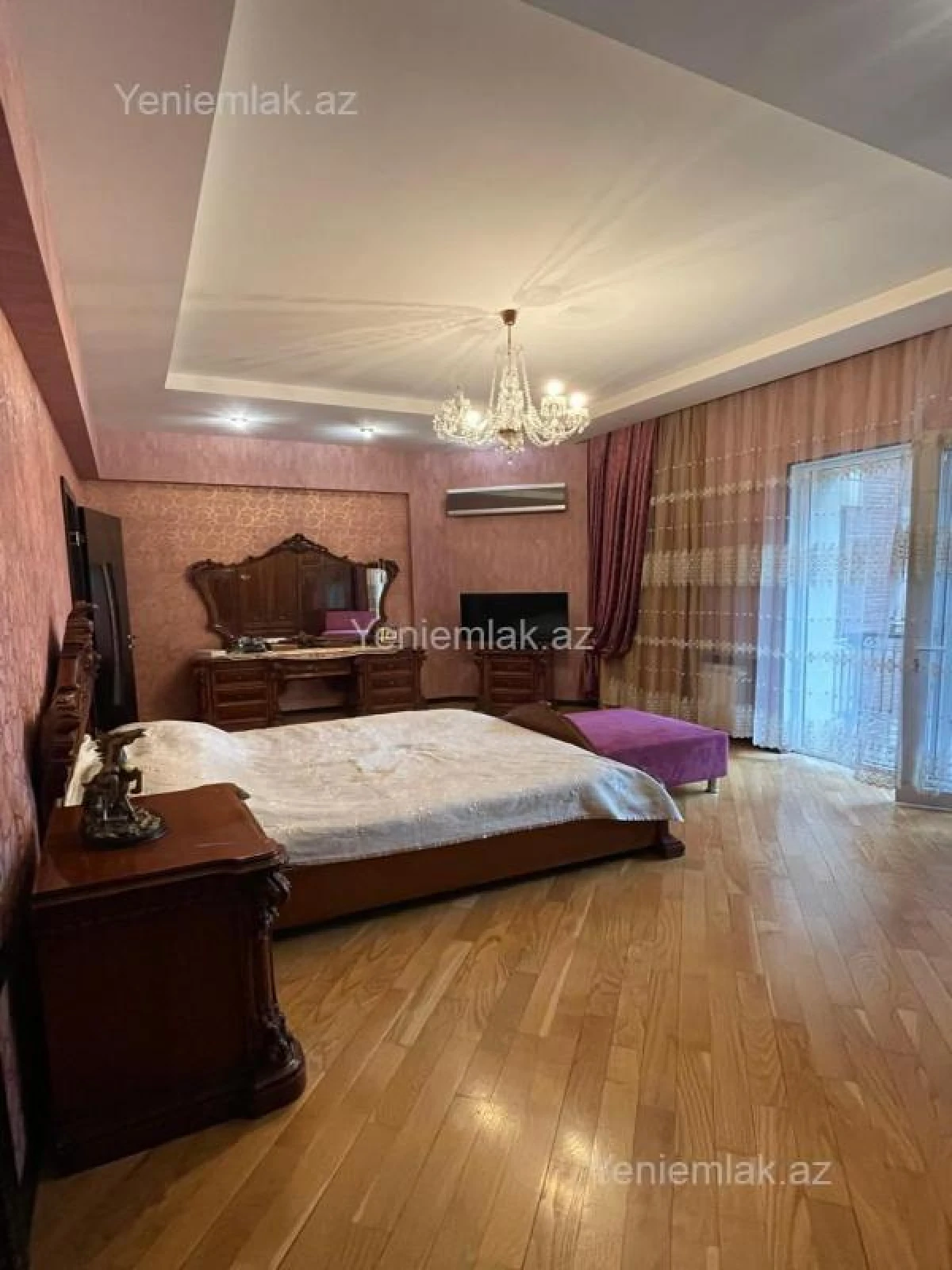 Satılır 4 otaqlı yeni tikili 180 m²