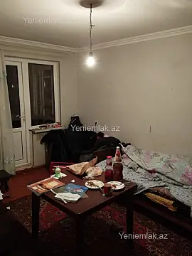 Satılır 1 otaqlı köhnə tikili 31 m²
