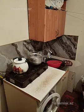 Satılır 1 otaqlı köhnə tikili 31 m²