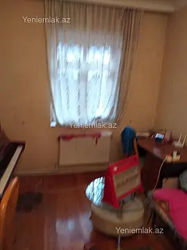 Satılır 3 otaqlı həyət evi 100 m²