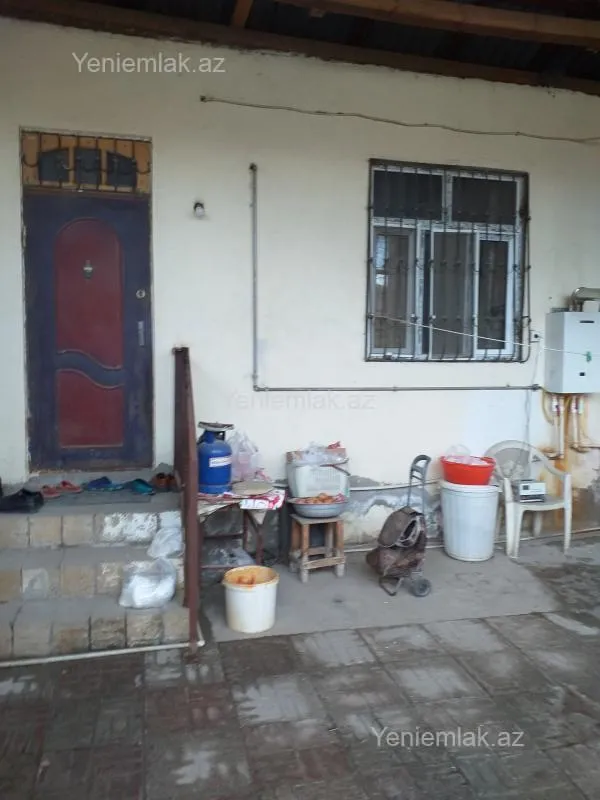 Satılır 3 otaqlı həyət evi 100 m²