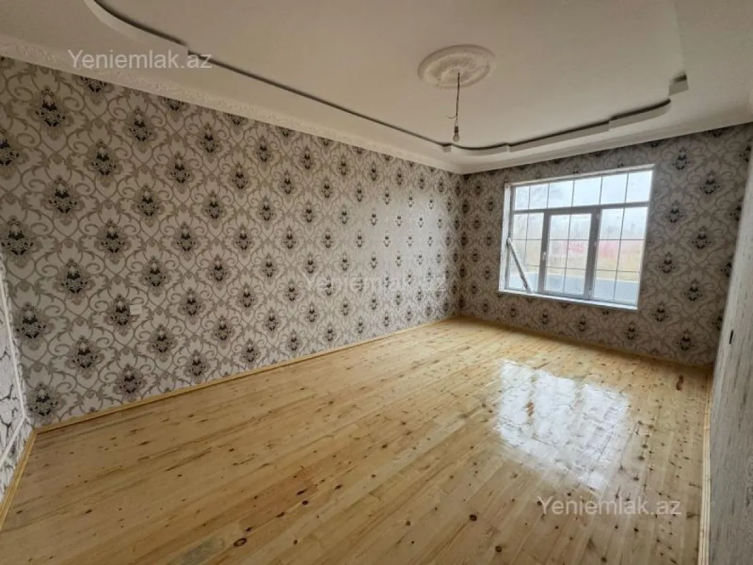 Satılır 3 otaqlı həyət evi 100 m²