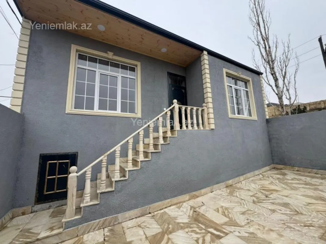 Satılır 3 otaqlı həyət evi 100 m²