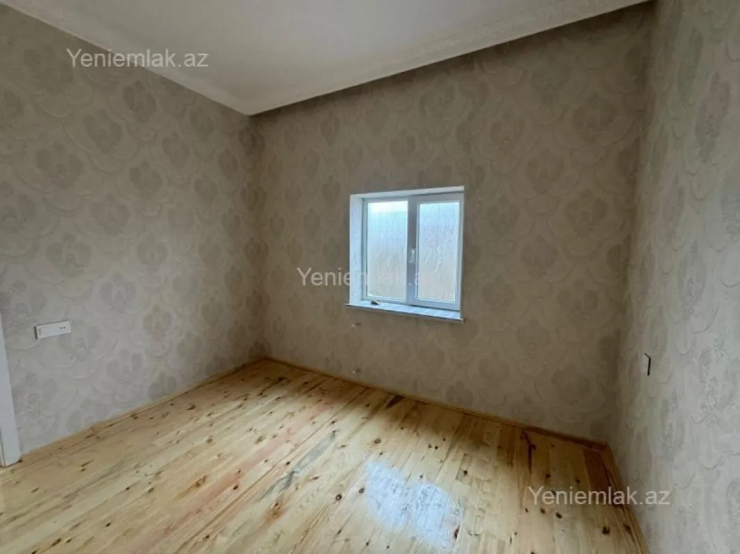 Satılır 3 otaqlı həyət evi 100 m²