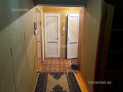 Satılır 2 otaqlı köhnə tikili 55 m²