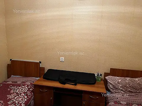 Satılır 2 otaqlı köhnə tikili 55 m²