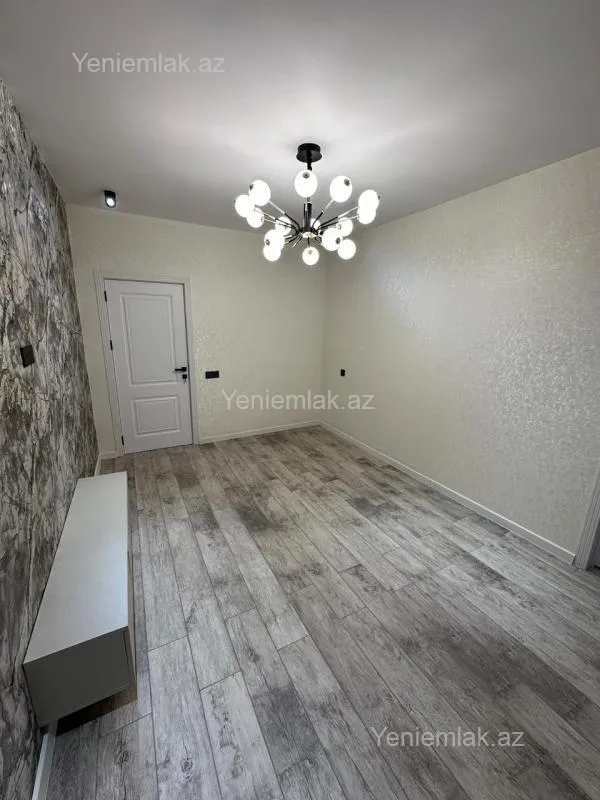 Satılır 3 otaqlı yeni tikili 77 m²