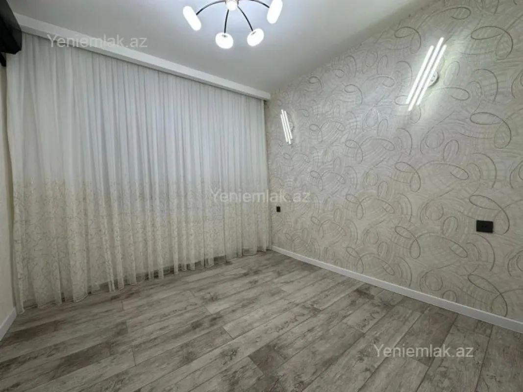 Satılır 3 otaqlı yeni tikili 77 m²