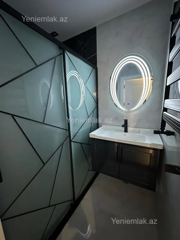 Satılır 3 otaqlı yeni tikili 77 m²
