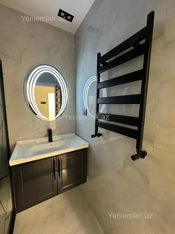 Satılır 3 otaqlı yeni tikili 77 m²