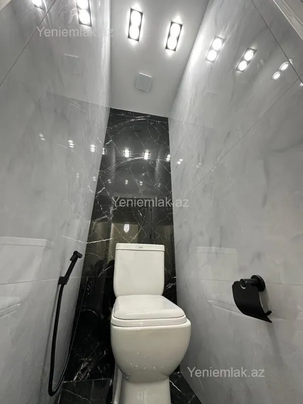 Satılır 3 otaqlı yeni tikili 77 m²