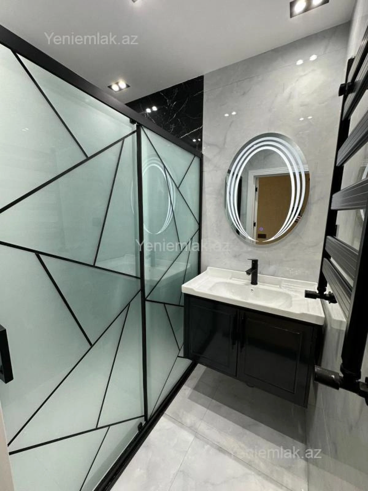 Satılır 3 otaqlı yeni tikili 77 m²