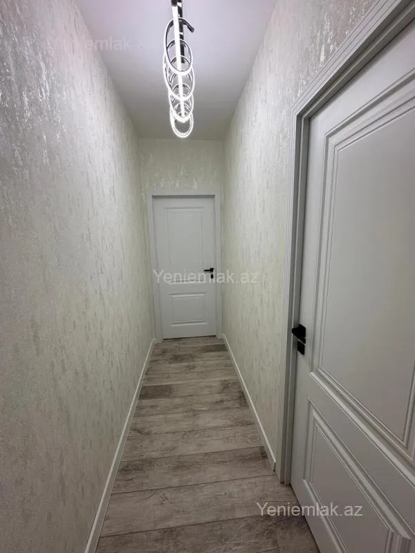 Satılır 3 otaqlı yeni tikili 77 m²