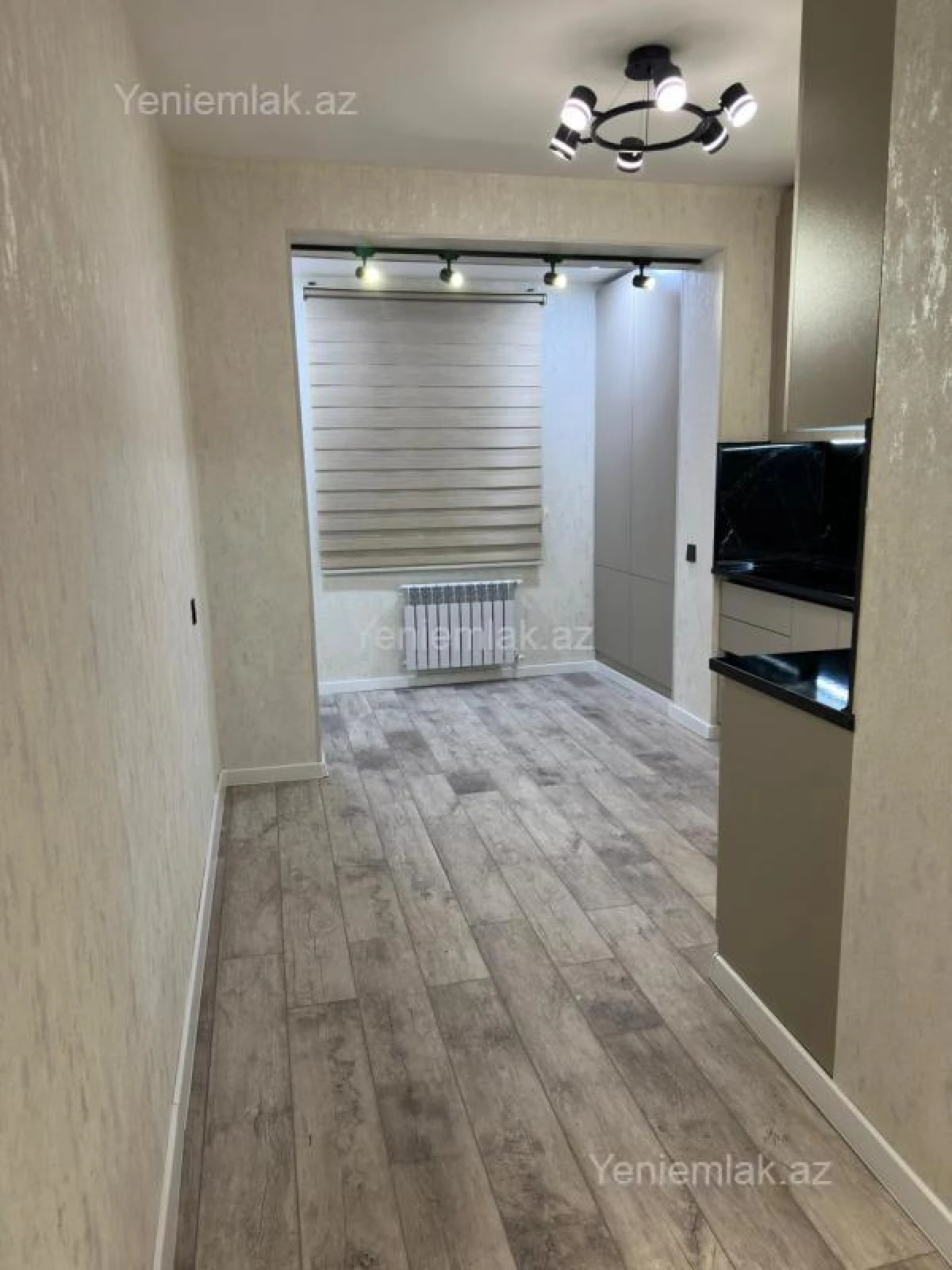 Satılır 3 otaqlı yeni tikili 77 m²