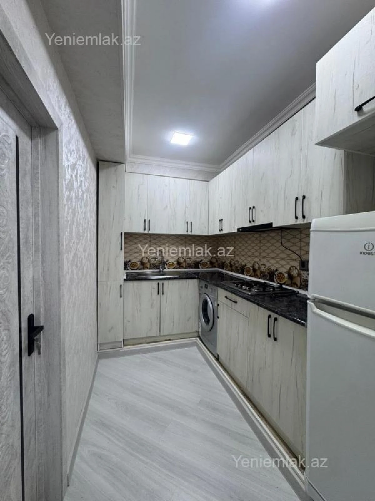 Satılır 3 otaqlı yeni tikili 54 m²